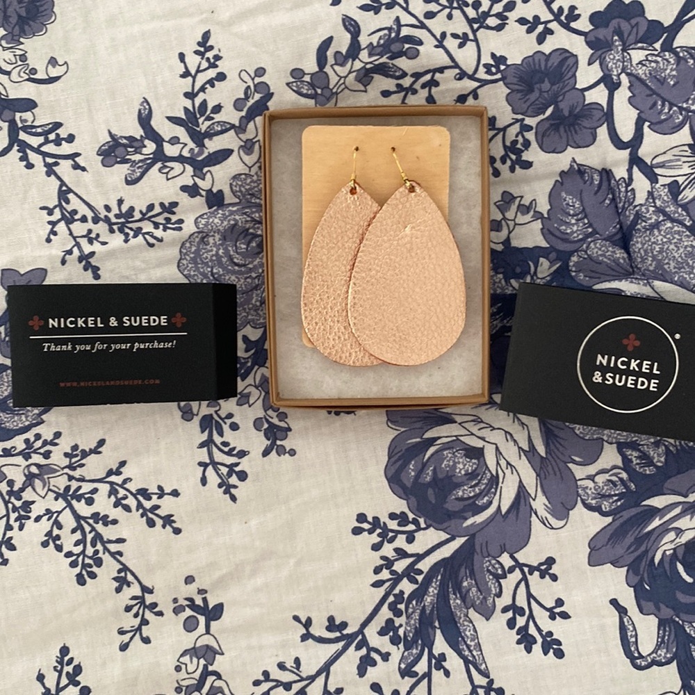 Nickel & Suede Leather Teardrop Earrings in Rose Gold in Like New Condition!
